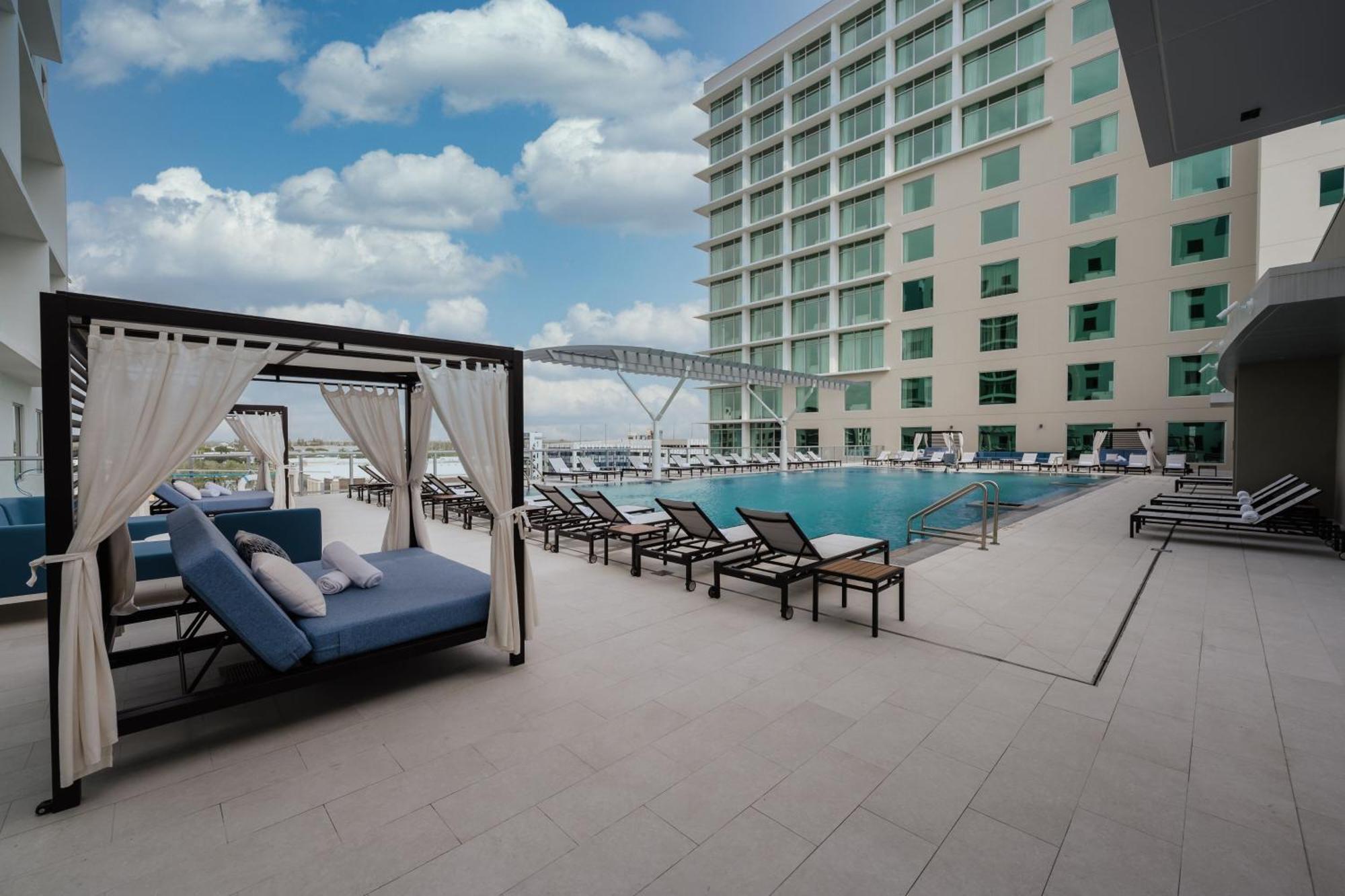 Ac By Marriott Lauderdale Airport 3*